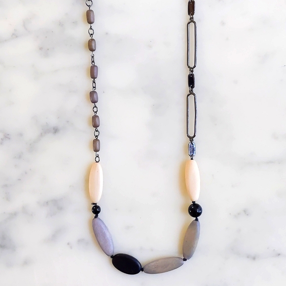 NWOT. The Limited Multiple Shapes/Colors/Materials Chained Necklace. - Picture 4 of 4